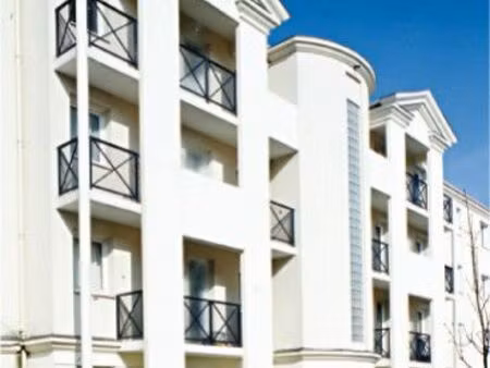 studio 1 pièce 18 m²