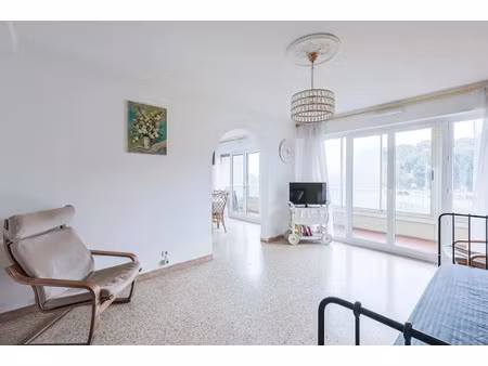 vente appartement 4 pièces 75 m² à toulon (83000)  187 000 €