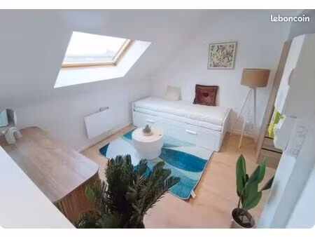 appartement . 1 pièce . 12m2