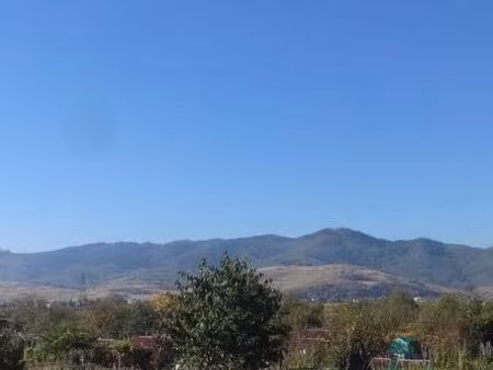 à louer très beau duplex meublé  colmar / logelbach - charges comprises