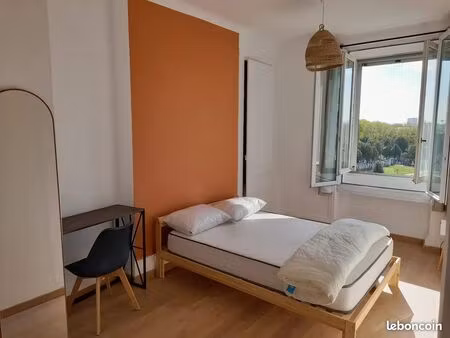 [co-living premium] grande chambre privée (15-20m²) - hyper-centre - rénovation 2026