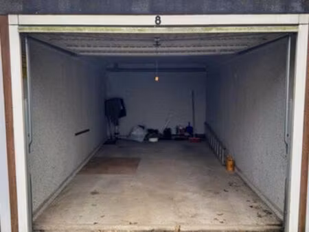 garage location