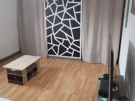 appartement type 1 proche porte d'arras