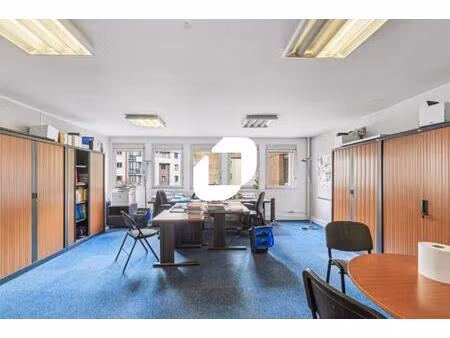 location bureau paris 75010