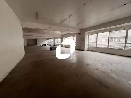 location bureau paris 75011