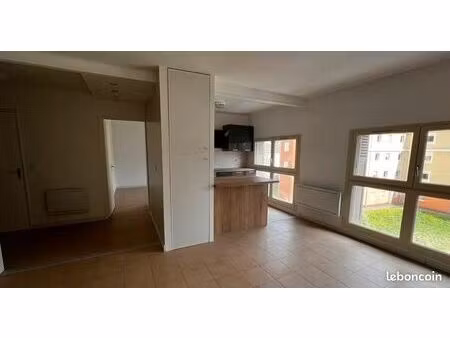 appartement 2 pièces 51 m²