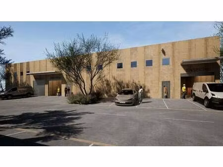 local d'activités à louer