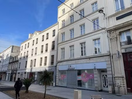 local commercial à louer