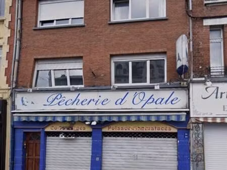 local commercial à louer