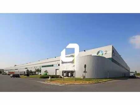 bâtiment logistique double face à louer