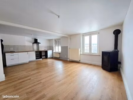 appartement rénové f4 en duplex