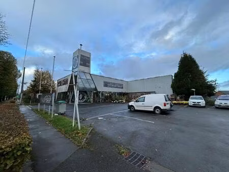 local commercial à louer