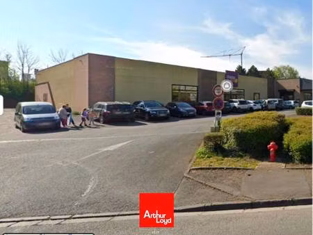 local commercial à louer