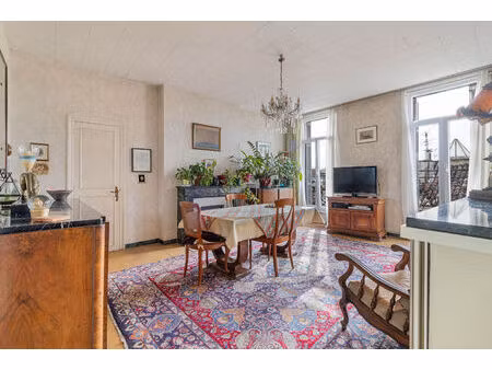 a vendre appartement de 141 m2 + chambre de bonne - marseille - centre 13001