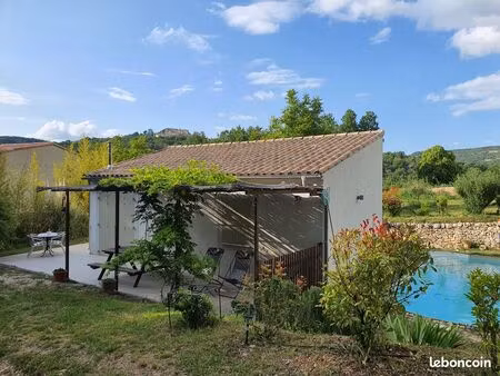 location meublé neuf 1 à 3 p du 1/02 au 30/03 st martin de castillon