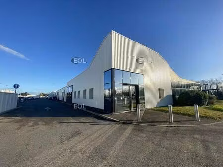 local d'activités à louer