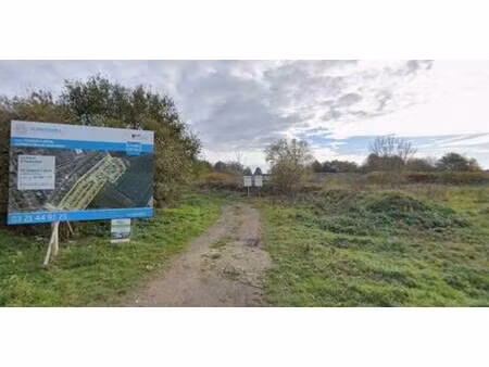 terrain constructible viabilisé à vendre