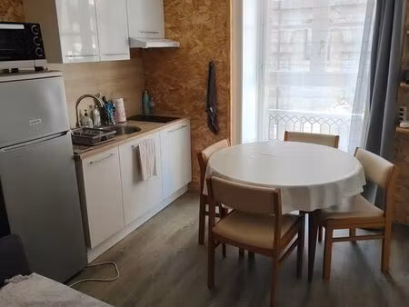 t2 meublé hypercentre  hôtel de ville  idéal étudiant