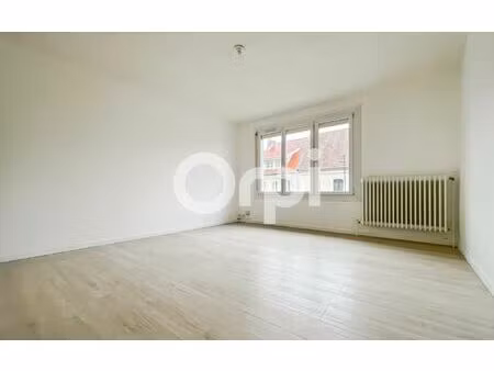 location appartement  76 m² t-3 à marquise  770 €