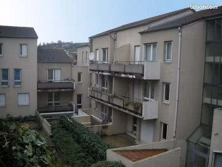 appartement 3 pièces 70 m²