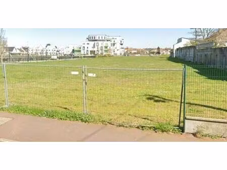 terrain constructible à vendre
