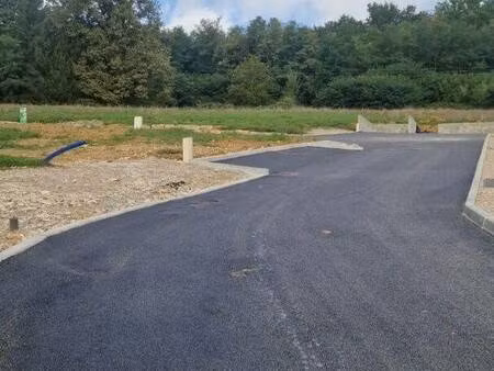 terrain constructible viabilisé à vendre