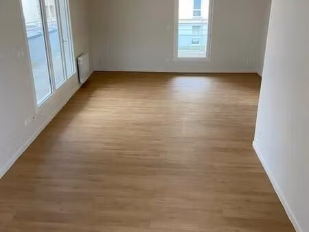 appartement 4 pièces 97 m²