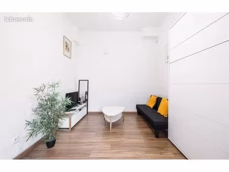 studio 1 pièce 25 m²