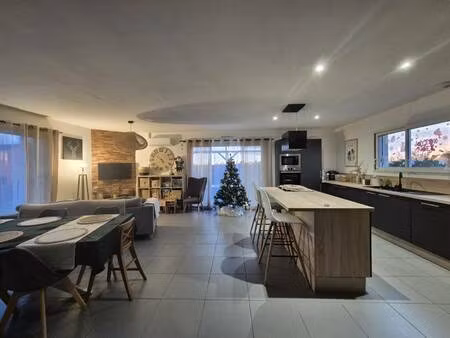 maison de plain-pied à vendre