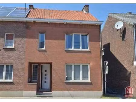 bonnivers-2d : maison 3f-2 chambres/bur+grenier aménageable