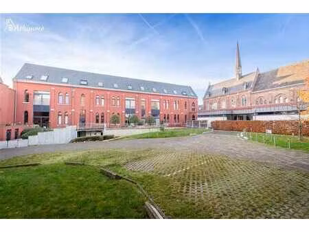 appt rdc 2ch  terr - garage fermé et cave. faire offre àpd