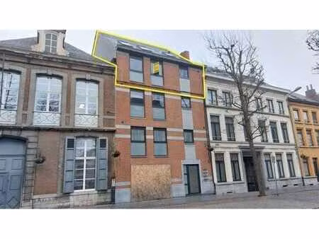 superbe appt 2ch duplex - faire offre àpd : 240.000€