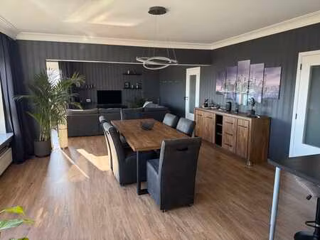 superbe appartement - dernier étage avec 4 chambres et 2 sdb