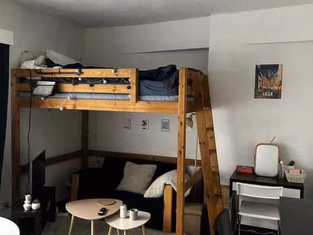 studio meublé rénové! idéal pour un premier investissement