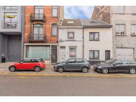 starterwoning te koop in strombeek-bever met 4 slaapkamers