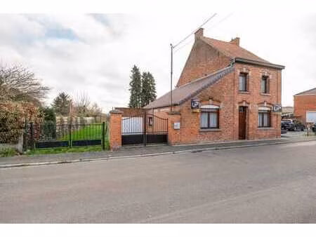 maison 4 faç/2 chbres+jardin+ terrain à bâtir