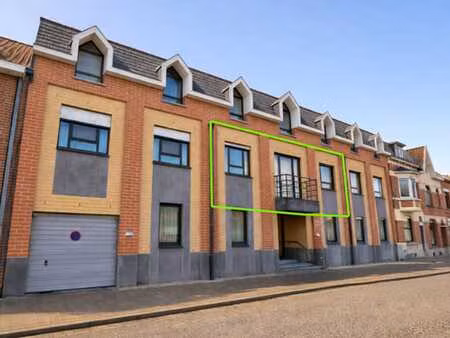 appartement 1 chambre avec cave et garage sécurisé sur tourn