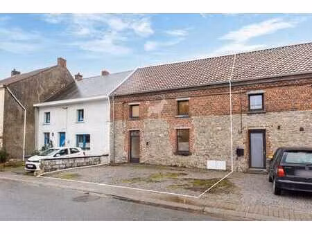 maison 2 chambres avec jardin + parking à feluy