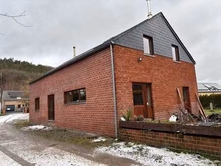 belle villa 4 façades avec vue dégagée sur les campagnes