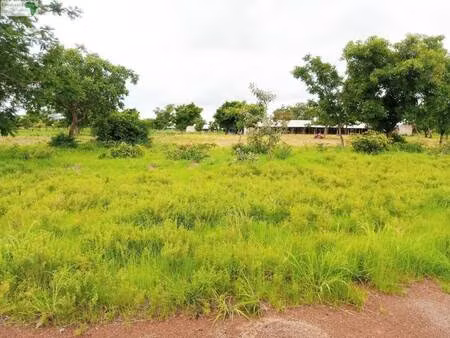 terrain constructible viabilisé à vendre