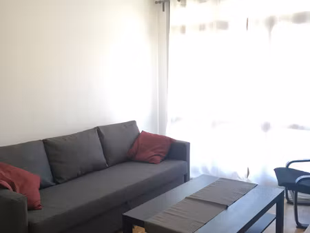 appartement t2 meublé - 641 eur cc