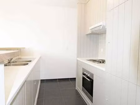 appartement à louer à mariakerke € 1.040 (ljnn2) - | zimmo