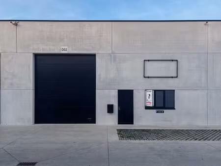 kmo-units te huur te waregem (± 260–277 m²) met 2 private...