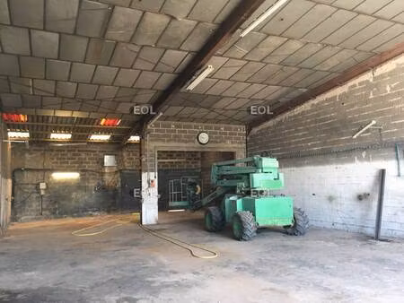 local d'activités à vendre