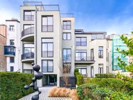 superbe appartement à proximité immédiate de l'avenue louise