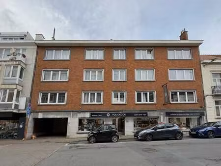 roodebeek - appart. 2ch + bureau - terrasse et parking