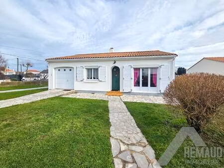 vente maison à aizenay (85190) : à vendre / 89m² aizenay