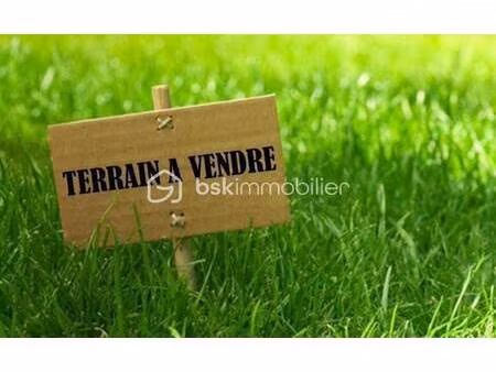 terrain constructible viabilisé à vendre