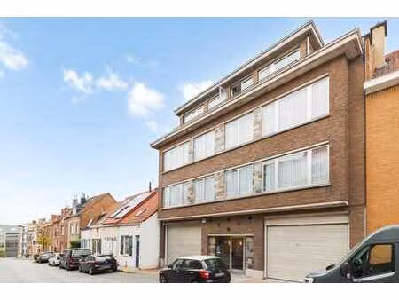 woluwe-saint-pierre  appartement (2ch/1sdb)