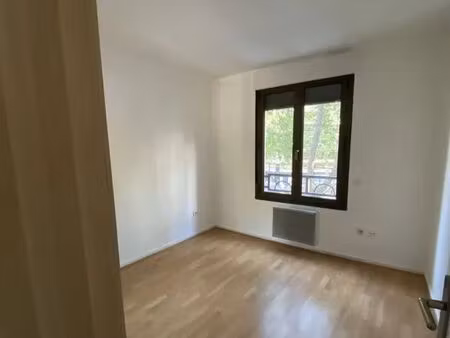 location appartement 2 pièces 47 m² à lyon 7 (69007)
